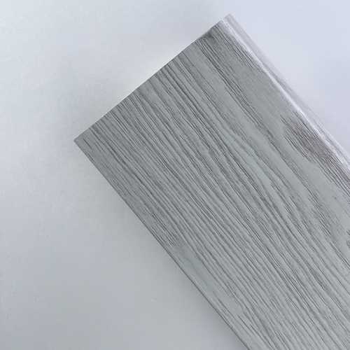 Фото Плинтус напольный Bello Deco Дуб выбеленный (80х19х2000)