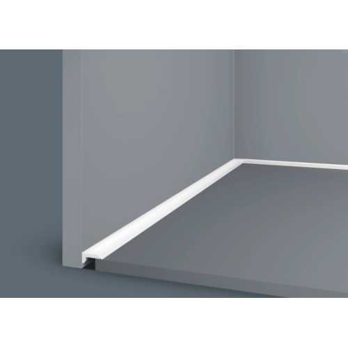 Фото Плинтус напольный Cosca PL015 под покраску, белый (10х21)