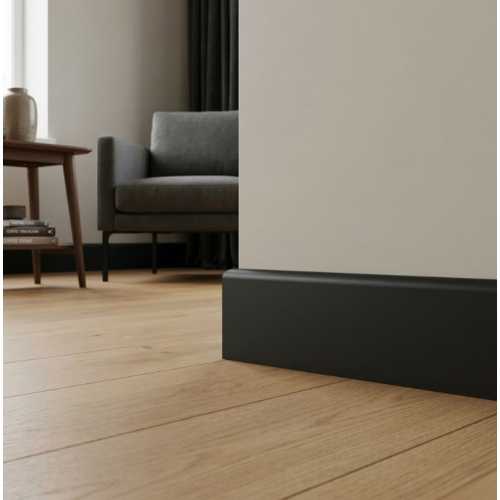 Фото Плинтус QUART вспененный ПВХ QUART, Черный 9005 (80*26.5*2200)