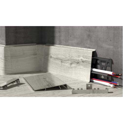 Фото Плинтус напольный, широкий ПВХ Cezar Hi-Line Prestige 141 (75х22х2500 мм)